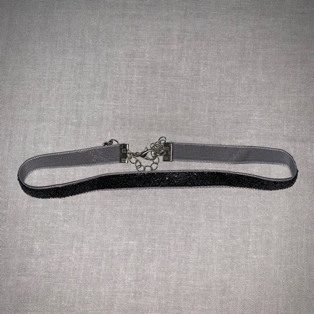 Silver choker necklace
